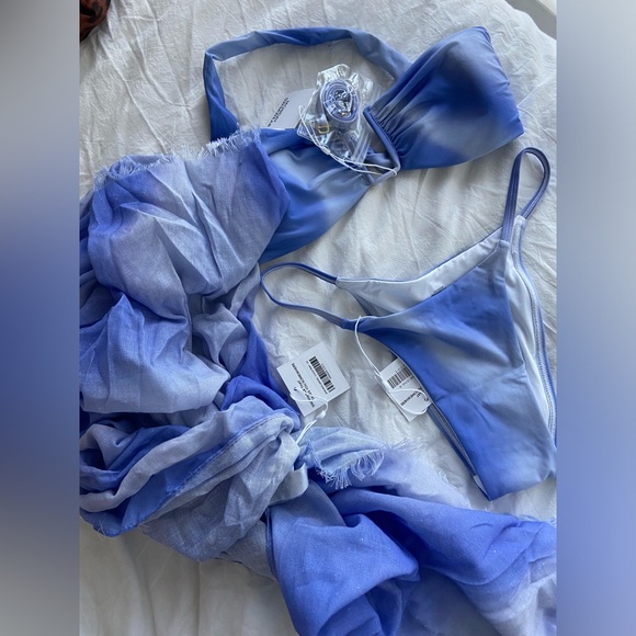 NWT Monday Swimwear Mykonos Sarong - OS - Cloud Pattern (blue) - Picture 2 of 3